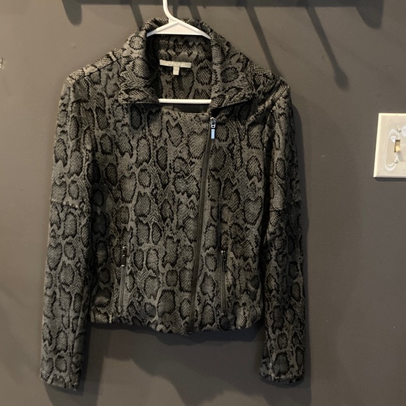 Lemon Tart Jackets & Blazers - Lemon Tart size small black &gray moto jacket look sweater excellent condition